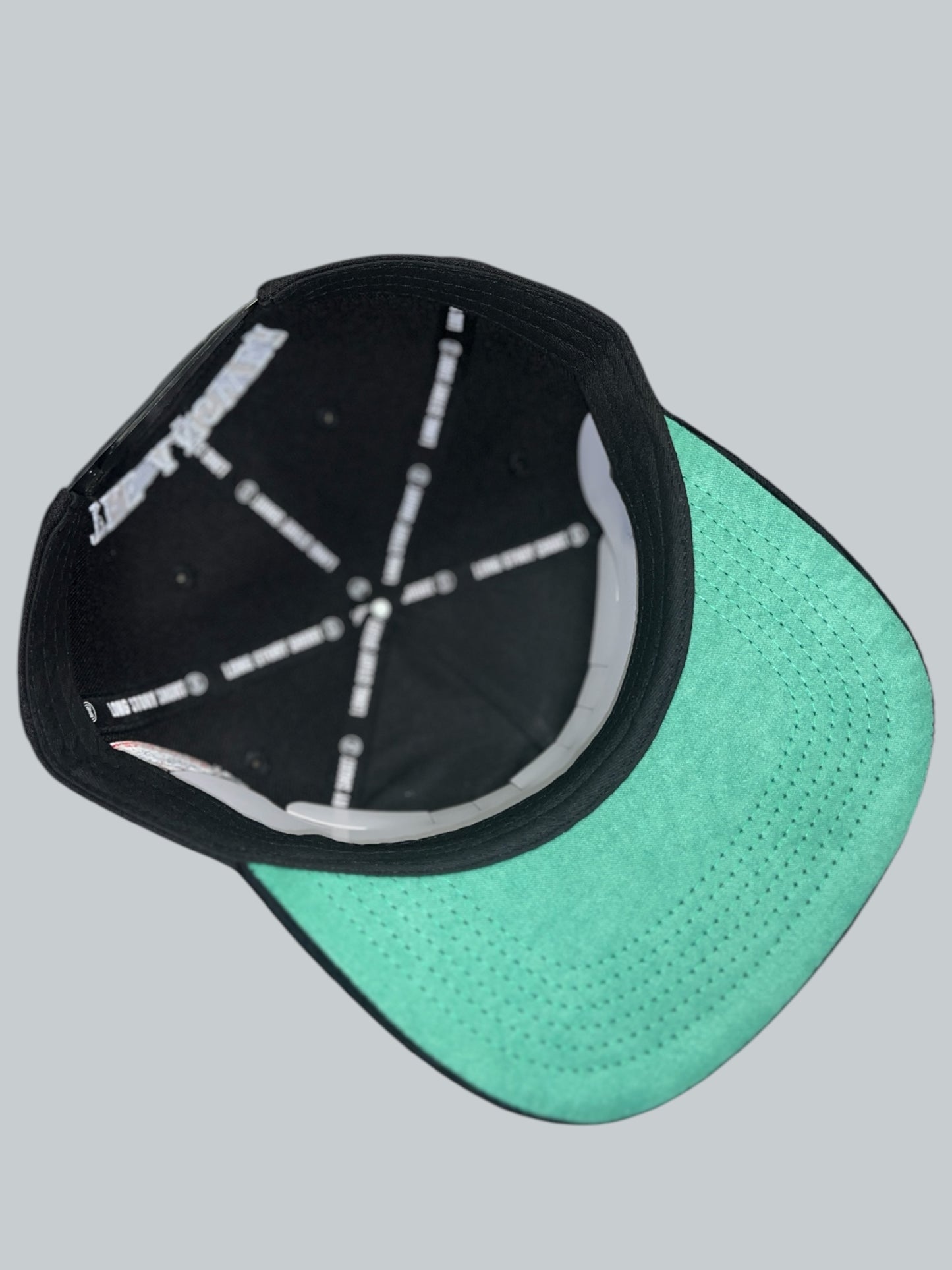 LEG3ND 2.0 SNAPBACK (Corduroy Brim)